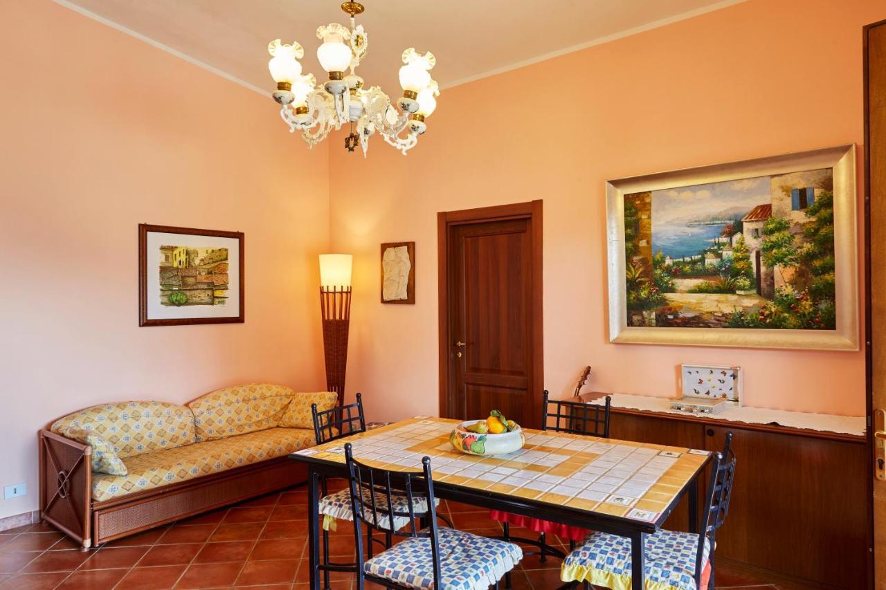 Helimos Bed&Breakfast Segesta Temple-Castellammare Калатафими Экстерьер фото