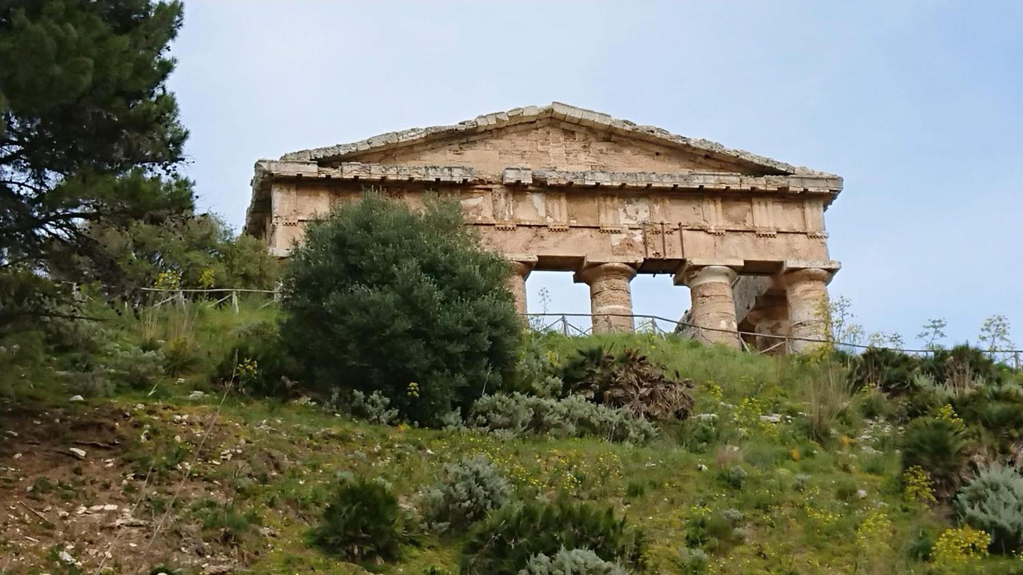 Helimos Bed&Breakfast Segesta Temple-Castellammare Калатафими Экстерьер фото